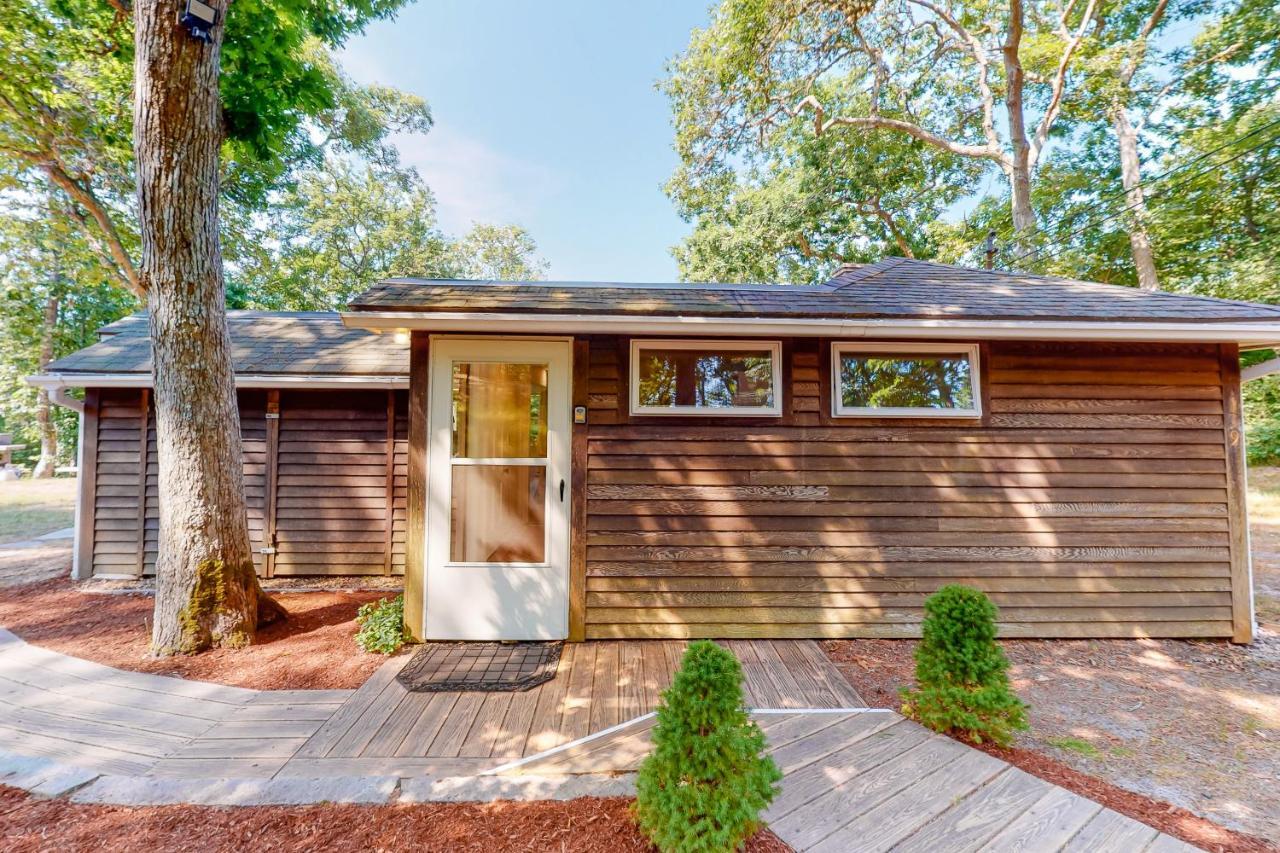 Sea House Villa Chatham Bagian luar foto